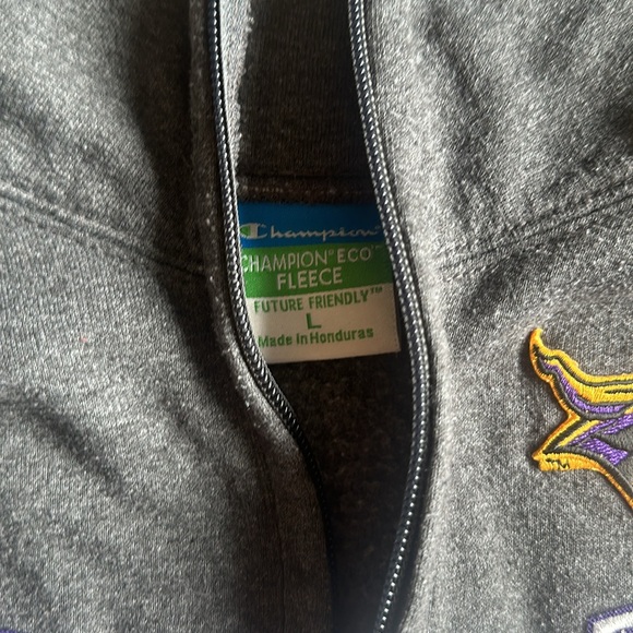 Vintage Mankato State Quarter-zip - Picture 4 of 6